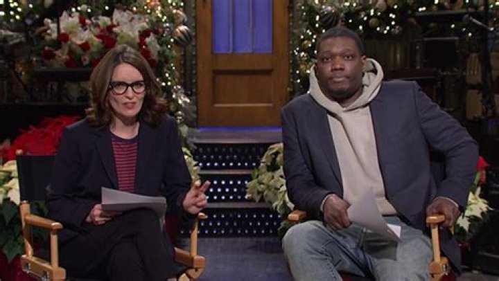 Tina Fey Returns To Weekend Update – Hollywood Life