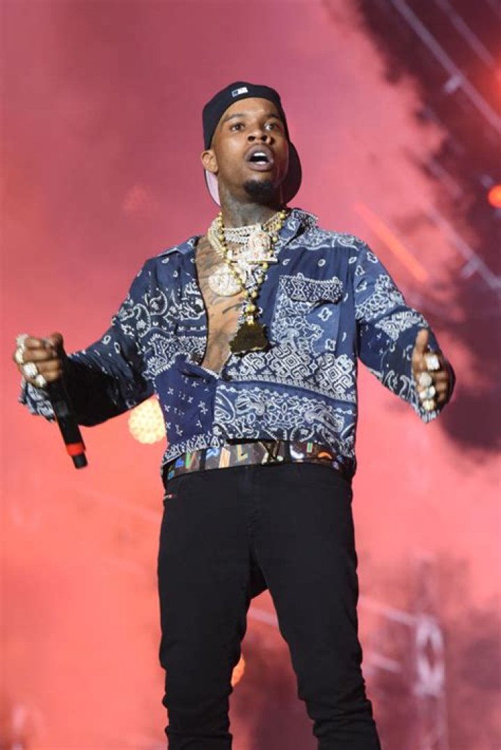 Tory Lanez Reportedly Handcuffed In Court In Megan Thee Stallion Case – Hollywood Life