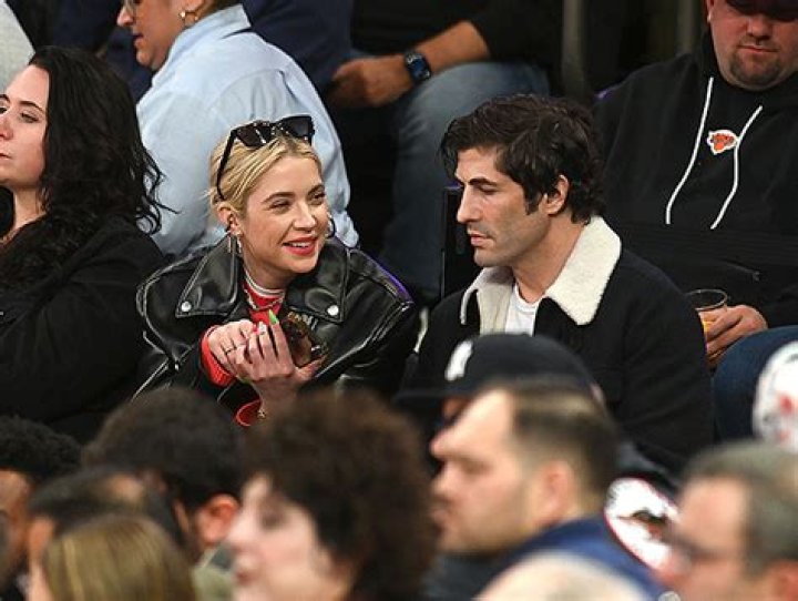 Who Is Brandon Davis? Facts About Ashley Benson’s Fiance – Hollywood Life