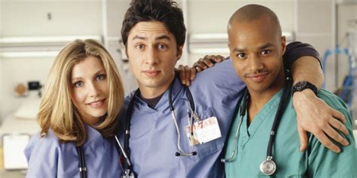 Zach Braff Has ‘Scrubs’ Reunion – Hollywood Life